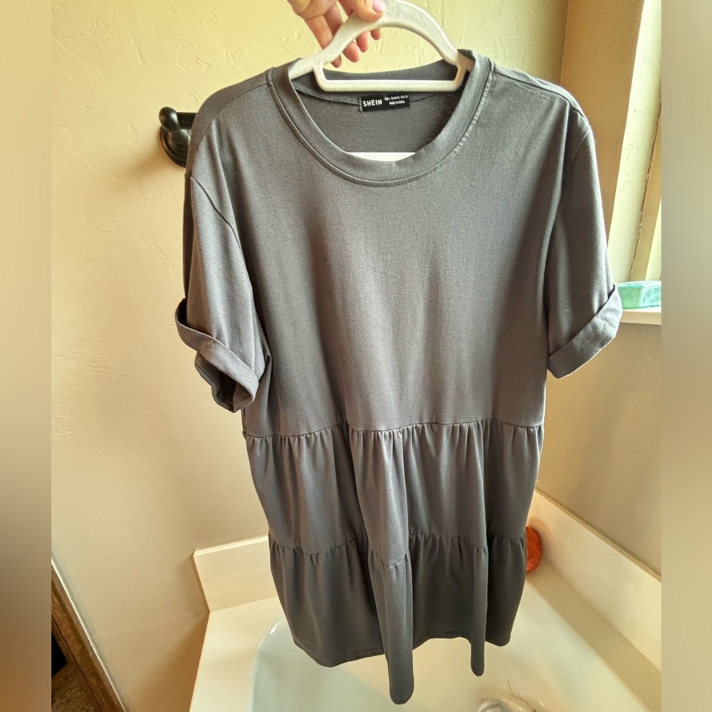 Grey dress